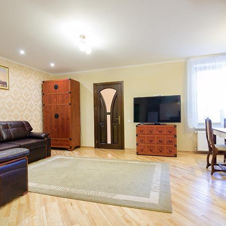 Apartment On Svobody Львів Екстер'єр фото