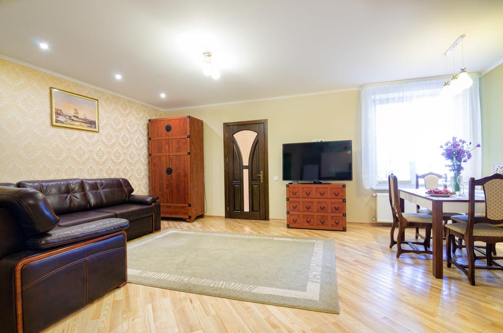 Apartment On Svobody Львів Екстер'єр фото